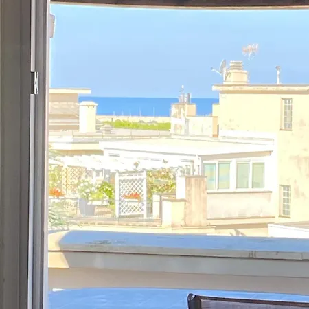 Silent Bay Apartment