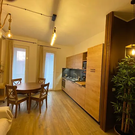 Silent Bay Apartment